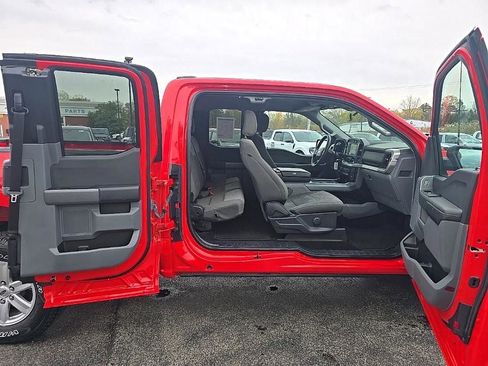 Used 2022 Ford F150 XLT w/ Bed Utility Package image 32