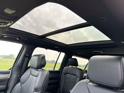 New 2026 Jeep Grand Wagoneer L Limited AWD/4WD image 23