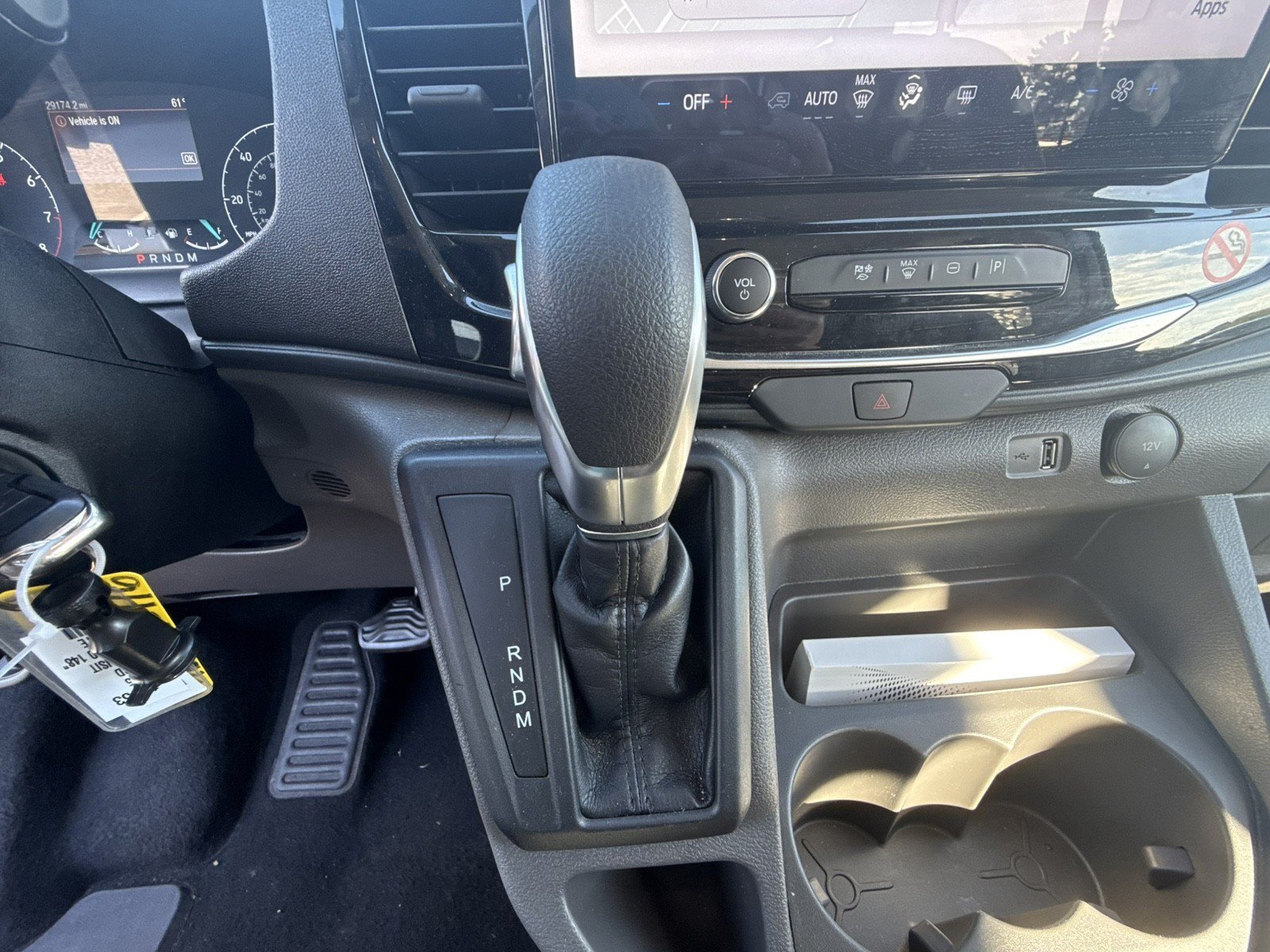 Used 2025 Ford Transit 350 XLT RWD image 11