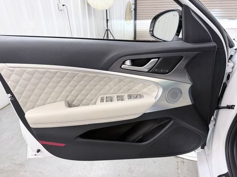 Used 2025 Genesis G70 3.3T Advanced w/ Sport Prestige Package RWD image 12