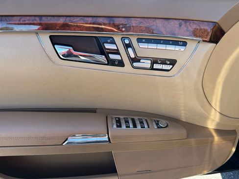 Used 2008 Mercedes-Benz S 550 S 550 image 11