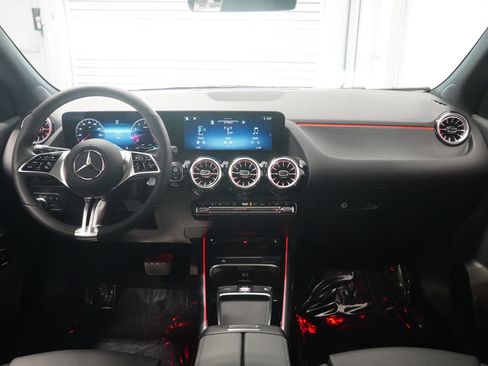 Certified 2026 Mercedes-Benz GLA 250 4MATIC image 14