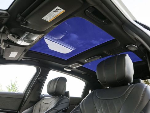 Used 2020 Mercedes-Benz Maybach S 650 image 19