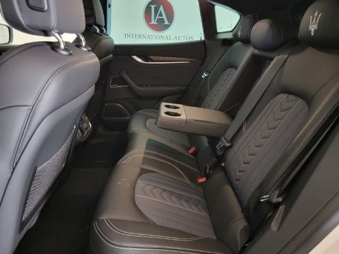 Used 2023 Maserati Levante GT image 26
