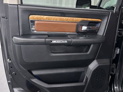 Used 2018 RAM 1500 Laramie Longhorn w/ Convenience Group image 28