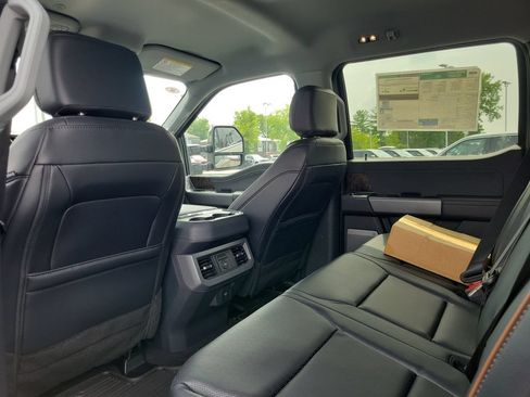 New 2026 Ford F350 Lariat w/ Lariat Premium Package AWD/4WD image 16