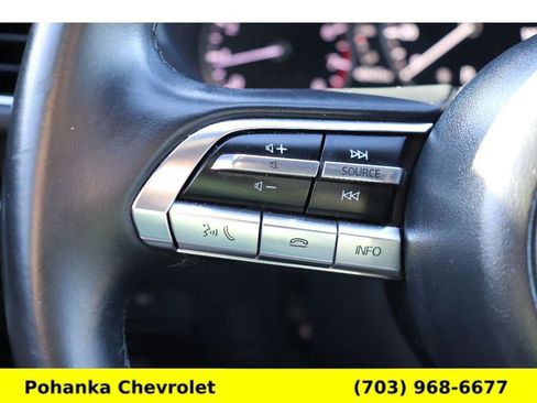 Used 2020 MAZDA MAZDA3 Hatchback w/ Preferred Package image 11