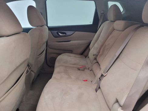 Used 2015 Nissan Rogue SV w/ SV Premium Package image 18