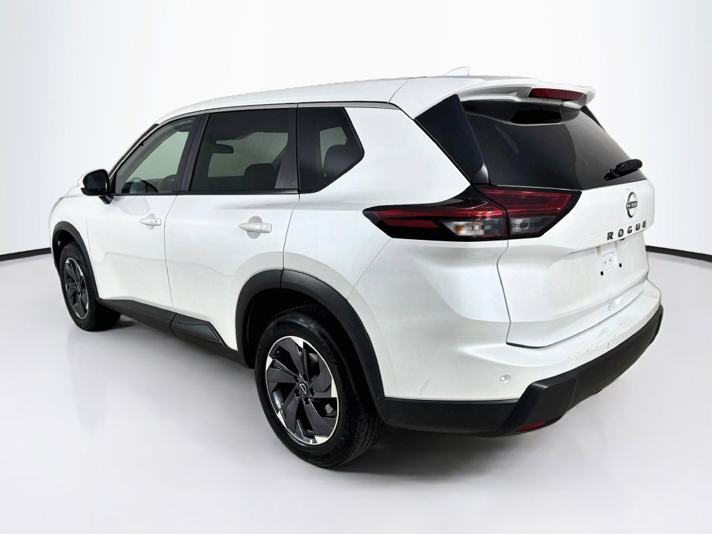 Used 2025 Nissan Rogue SV FWD image 6