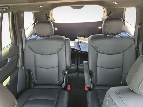 Used 2024 Cadillac XT6 Premium Luxury w/ LPO, Floor Liner Package AWD/4WD image 26