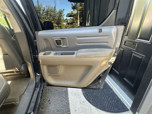 Used 2006 Honda Ridgeline RTL image 17