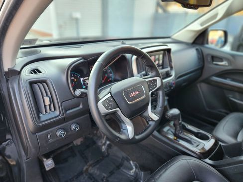 Used 2017 GMC Canyon SLT w/ Driver Alert Package image 22