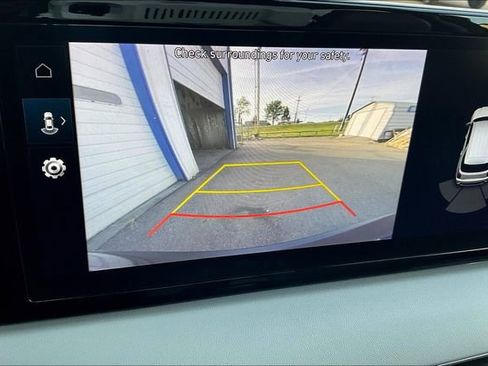 Certified 2024 Hyundai Palisade SEL image 21