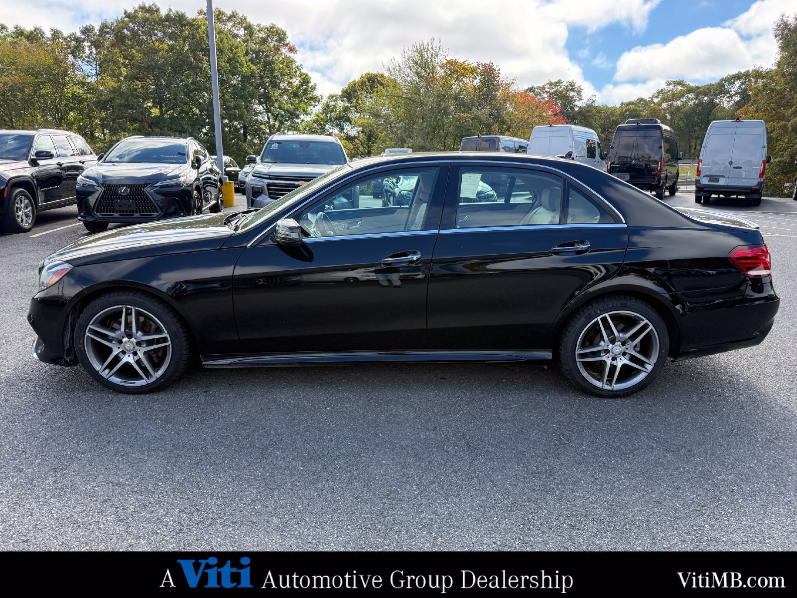 Used 2016 Mercedes-Benz E 350 4MATIC Sedan image 5