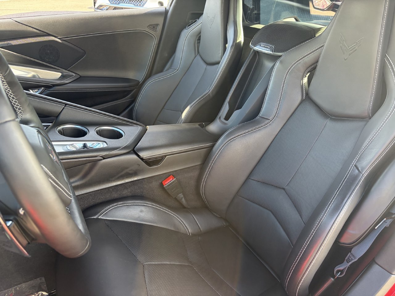 Used 2026 Chevrolet Corvette Stingray Coupe w/ 1LT RWD image 21