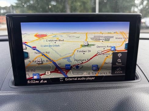 Used 2017 Audi A3 e-tron Premium Plus image 29