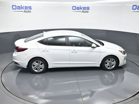 Used 2020 Hyundai Elantra SEL w/ Winter Weather Package image 52