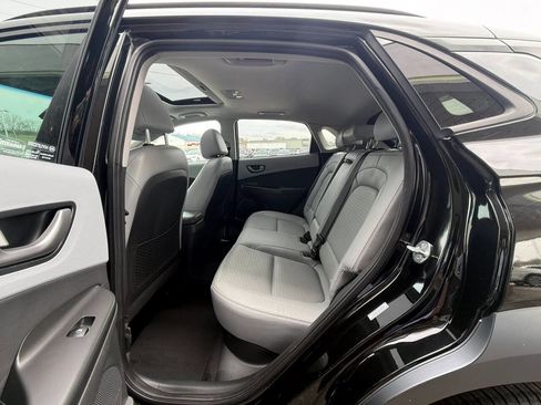 Used 2021 Hyundai Kona Limited w/ Cargo Package image 19