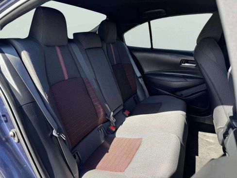 Used 2023 Toyota Corolla SE image 40