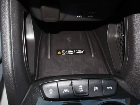 Used 2025 Chevrolet TrailBlazer ACTIV w/ Convenience Package AWD/4WD image 15
