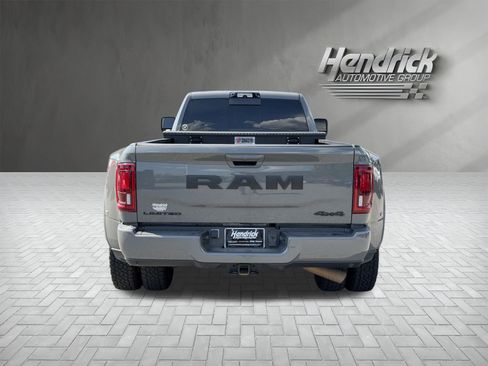 Used 2025 RAM 3500 Limited AWD/4WD image 8