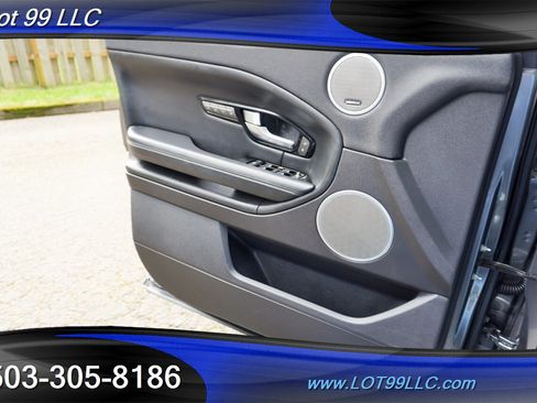 Used 2017 Land Rover Range Rover Evoque HSE Dynamic image 20