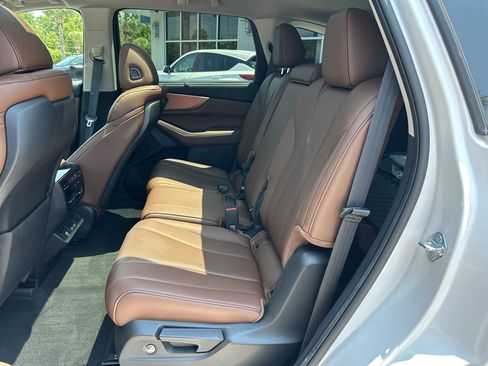 Certified 2024 Acura MDX FWD w/ Technology Package image 29