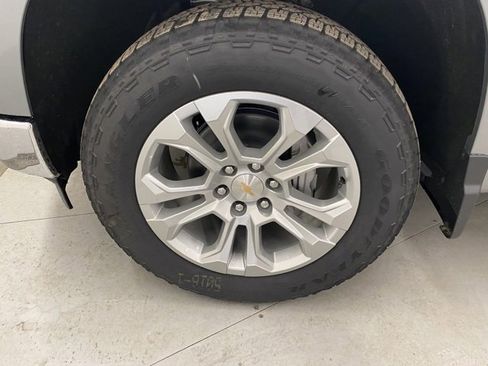 New 2025 Chevrolet Silverado 1500 LTZ w/ LTZ Convenience Package II image 8