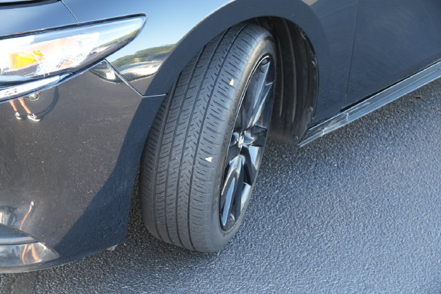 Used 2024 MAZDA MAZDA3 s FWD image 12
