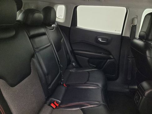 Used 2018 Jeep Compass Trailhawk w/ Navigation Group image 19