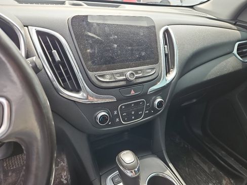 Used 2019 Chevrolet Equinox LT AWD/4WD image 12