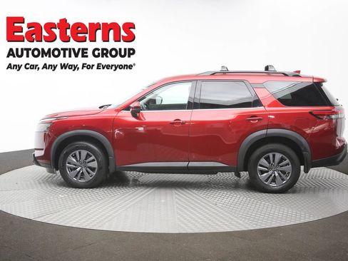 Used 2024 Nissan Pathfinder SV AWD/4WD image 62