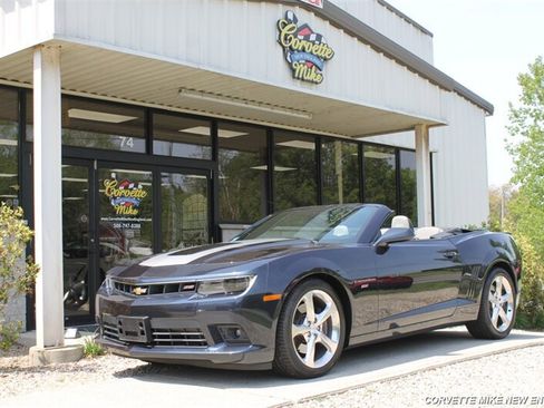 Used 2014 Chevrolet Camaro SS w/ RS Package RWD image 1