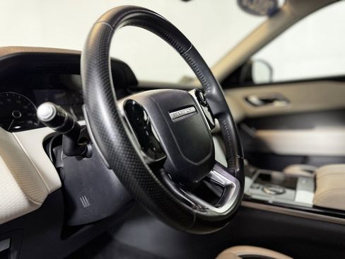 Used 2022 Land Rover Range Rover Velar S image 13