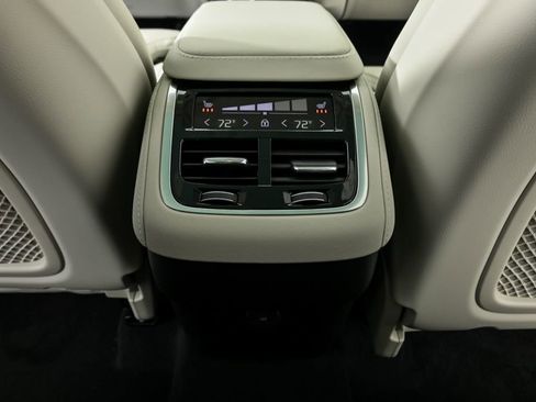 Used 2026 Volvo XC90 B6 Ultra w/ Protection Package AWD/4WD image 21