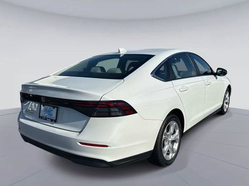 Certified 2024 Honda Accord LX image 4