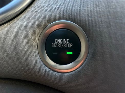 Used 2021 Chevrolet Malibu LT image 21