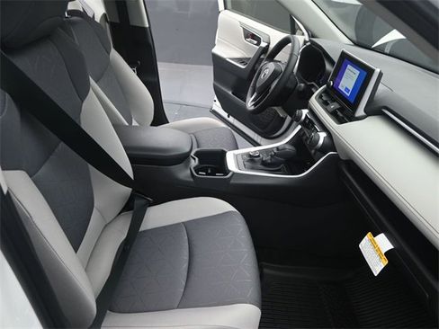 New 2025 Toyota RAV4 XLE w/ Convenience Package image 16