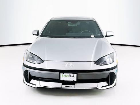 Used 2024 Hyundai Ioniq 6 SE image 2