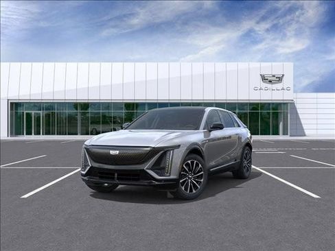New 2026 Cadillac Lyriq Sport RWD image 8