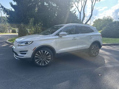Used 2019 Lincoln MKC Reserve w/ MKC Climate Package AWD/4WD image 4