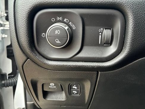 Used 2022 RAM 1500 Big Horn RWD image 11