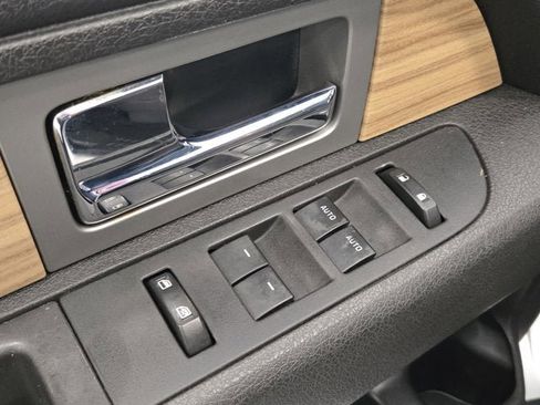Used 2011 Ford F150 Lariat w/ Lariat Plus Pkg image 19