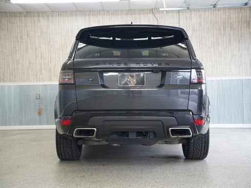 Used 2022 Land Rover Range Rover Sport HST image 8
