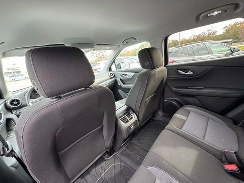 New 2026 Chevrolet Blazer LT w/ Convenience Package FWD image 21