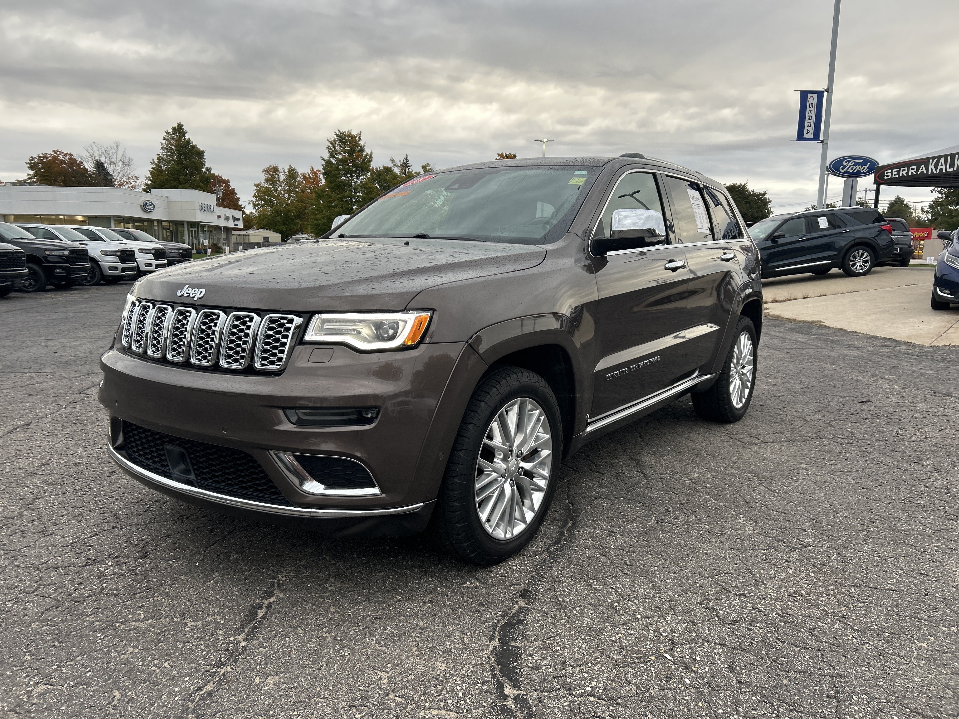 Used 2018 Jeep Grand Cherokee Summit w/ Skid Plate Group AWD/4WD image 7