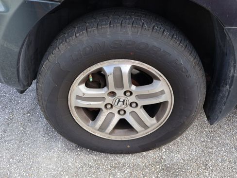 Used 2005 Honda Pilot EX image 4