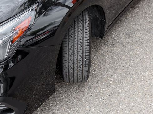 Used 2023 Subaru Legacy Premium image 41