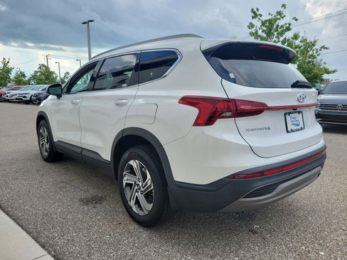 Used 2023 Hyundai Santa Fe SEL FWD image 4