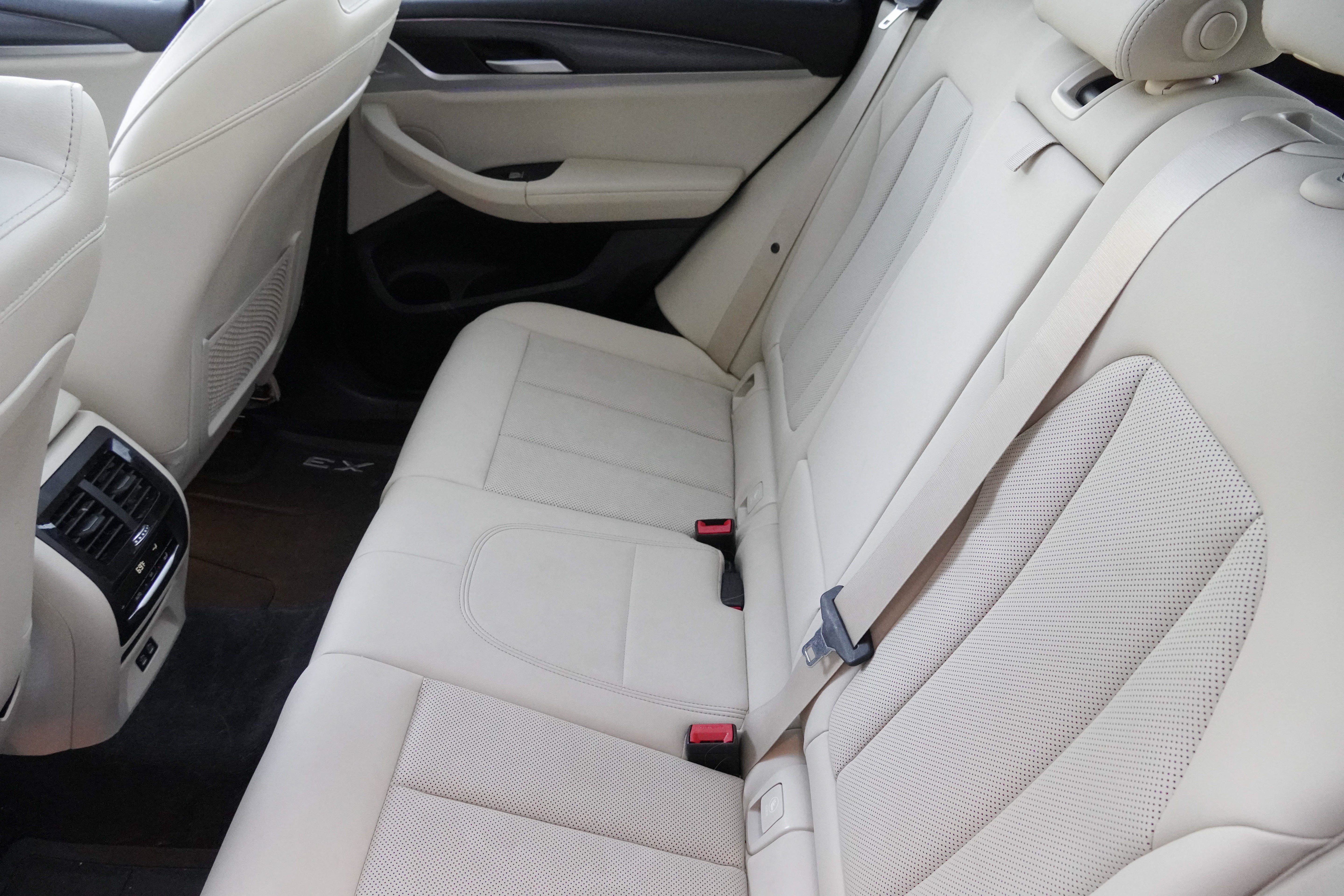 Used 2022 BMW X3 xDrive30i w/ M Sport Package 2 AWD/4WD image 37